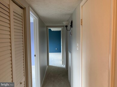 19617 Gunners Branch Rd unit C, Germantown, MD 20876 - photo 6