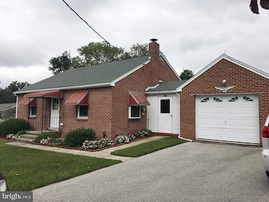 8771 Orchard Rd, Spring Grove, PA 17362 - photo 2