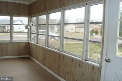 89 Huntington Dr, Southampton, NJ 08088 - photo 2