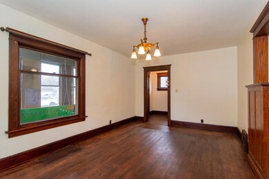 1352 Hickory St, Niles, MI 49120 - photo 4