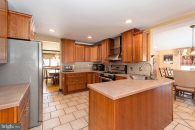 80 Greenwood Dr, Blackwood, NJ 08012 - photo 7