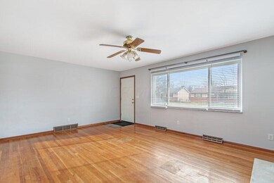 1278 Cranwood Square South-7.jpg-SMALL