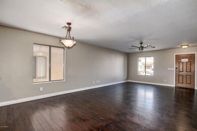 2535 E Meadow Chase Dr (5)