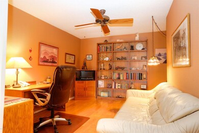 505 W Summit Pl 5
