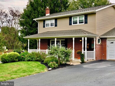 1940 Quigley Dr, Chambersburg, PA 17202 - photo 2