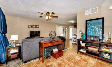 2301 N 37th Way Phoenix AZ-large-004-10-