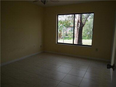 502 Periwinkle Dr, Sebastian, FL 32958 - photo 7