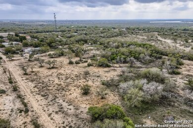 8 Moursund Blvd, San Antonio, TX 78221 - photo 7