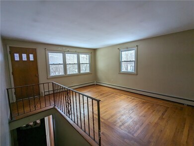 191 Greenbush Rd, West Warwick, RI 02893 - photo 4