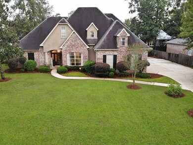 Beautiful and well maintained, large lot and overs