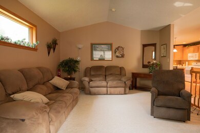 1505 5th Ave NW, Jamestown, ND 58401 - photo 2