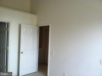 45485 Caboose Terrace unit 301, Sterling, VA 20166 - photo 3