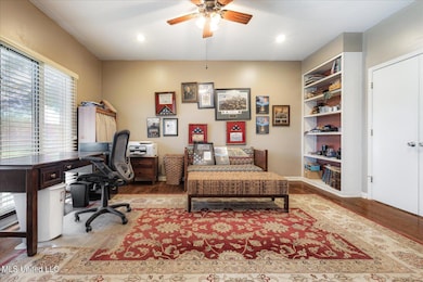 08-08-2215214ah-7925 Kirkwood Cove