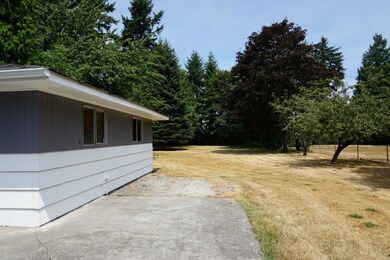 3018 S 224th St, Des Moines, WA 98198 - photo 2