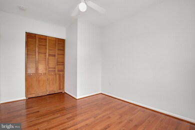 18530 Bay Leaf Way, Germantown, MD 20874 - photo 5