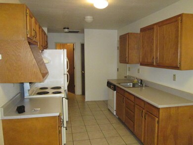 4438 valley view interior 003