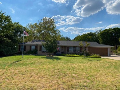 1804 S College Ave, Decatur, TX 76234 - photo 2