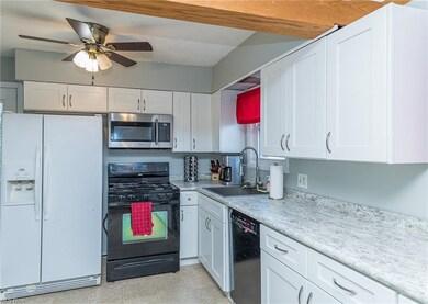 97 Arlington Cir, Wickliffe, OH 44092 - photo 6