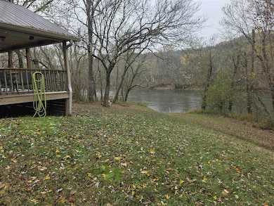 324 River Mist Rd, Burkesville, KY 42717 - photo 2