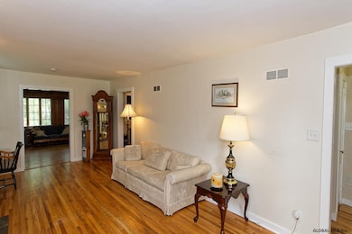 4035 Consaul Rd, Schenectady, NY 12304 - photo 5