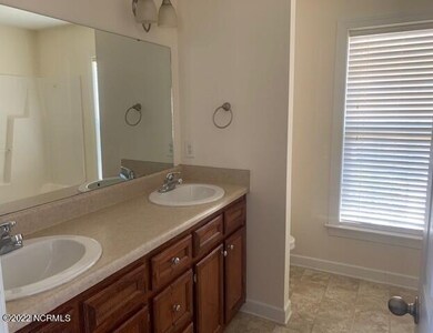 3620 Fescue Dr, Greenville, NC 27834 - photo 2