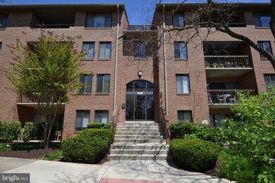 11409 Commonwealth Dr unit 201, Rockville, MD 20852 - photo 2