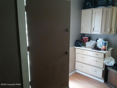 73 Hallet St, East Stroudsburg, PA 18301 - photo 5