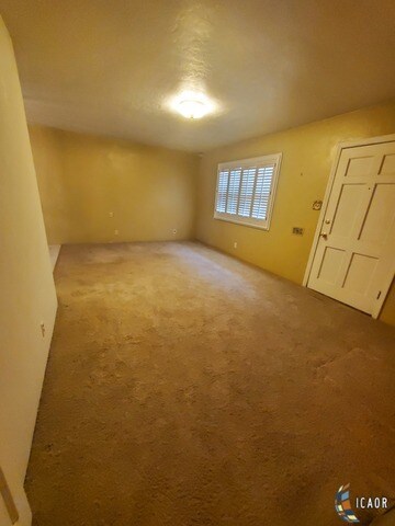 762 El Centro Ave, El Centro, CA 92243 - photo 4