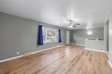 4616 N Hardesty Ave, Kansas City, MO 64117 - photo 3