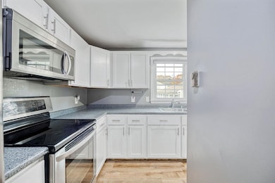 56 Durham Rd unit 19, Dover, NH 03820 - photo 6