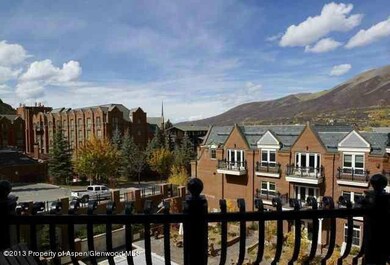 415 E Dean Unit 50 Week 7, Aspen, CO 81611 - photo 5