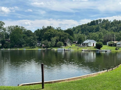 1624 Crystal Lake Rd, West Union, WV 26456 - photo 4