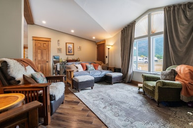 117 Wild Flower Ln, Columbia Falls, MT 59912 - photo 6