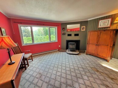 17 Evergreen Ln, Brattleboro, VT 05301 - photo 6