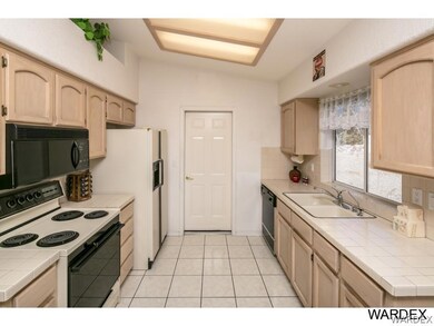 Open Kitchen