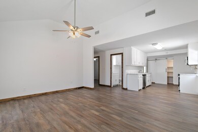 448 County Road 111, Whitesboro, TX 76273 - photo 5