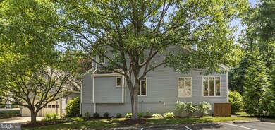 1318 Wedgewood Manor Way, Reston, VA 20194 - photo 2