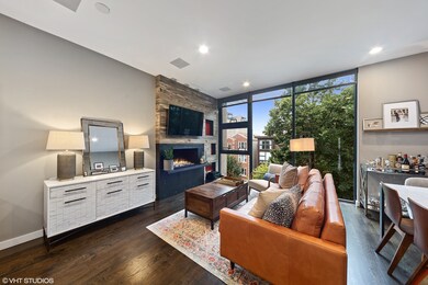 937 N Honore St unit 3, Chicago, IL 60622 - photo 2