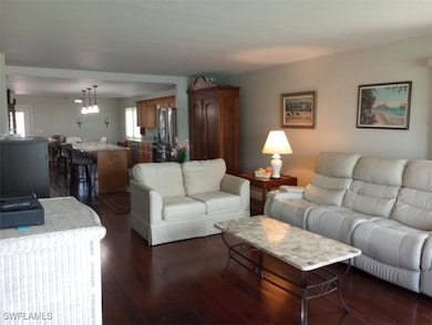 2133 SW Pine Ln unit 1, Cape Coral, FL 33991 - photo 6