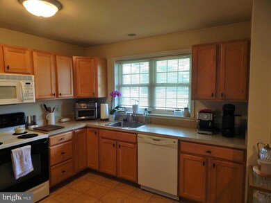 27 Green St unit 3, Souderton, PA 18964 - photo 7