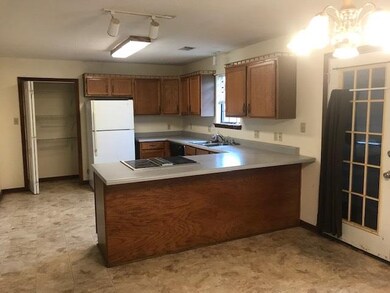 200 Traders Pass, Warner Robins, GA 31088 - photo 7