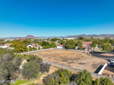 3910 E Northridge Cr-4