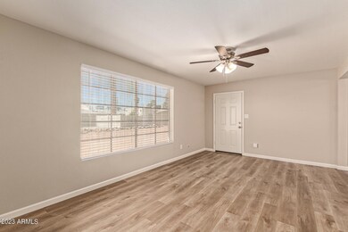 3646 E Glenrosa Ave unit 1, Phoenix, AZ 85018 - photo 2