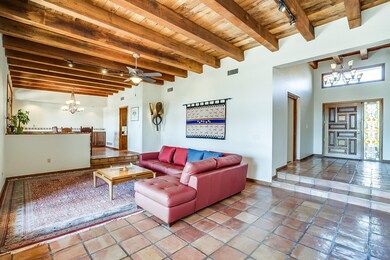 Living room, Dining room