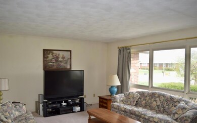 265 Abdon Dr, Versailles, IN 47042 - photo 3