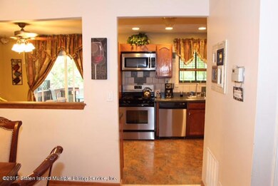 5 Hickory Ct unit 118, Staten Island, NY 10309 - photo 6