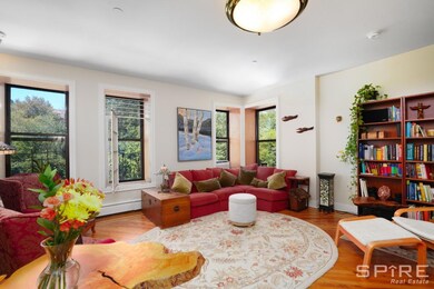 370 St Nicholas Ave unit 5-B, New York City, NY 10027 - photo 2