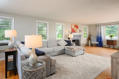 47 Bay Path Ln, Rockland, MA 02370 - photo 4