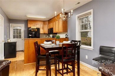 921 Ranchero St, Statesville, NC 28677 - photo 4