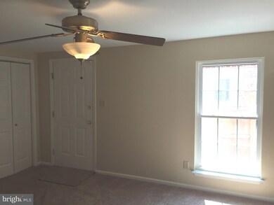 39 E Mccaulley Ct, Wilmington, DE 19801 - photo 3